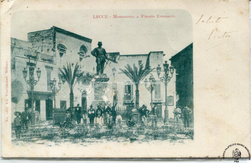 Cartolina illustrata Lecce. Monumento a Vittorio Emanuele