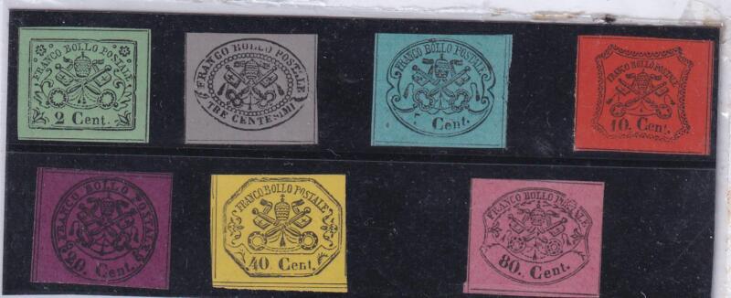 Francobolli Stato Pontificio – Anno 1867 Stemma pontificio Centesimi 2 verde chiaro (cat. n. 13) Centesimi 3 grigio (cat. n. 15) Centesimi 5 azzurro (cat. n. 16) Centesimi 10 vermiglio (cat. n. 17) Centesimi 20 rosso bruno (cat. n. 18) Centesimi 40 giallo limone (cat. n. 19) Centesimi 80 rosa lillaceo (cat. n. 20)