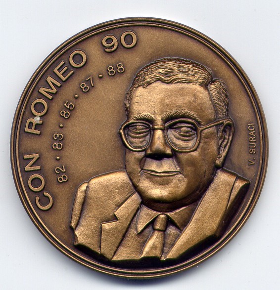 Medaglia commemorativa. CON ROMEO 90. 82-83-85-87-88. PISA SERIE A 1989-90
