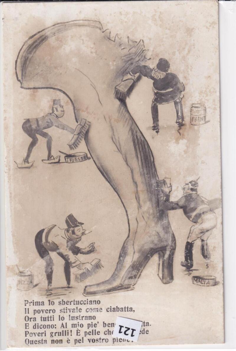 Cartolina satirica d'epoca PRIMA LO SBERTUCCIANO IL POVERO STIVALE COME CIABATTA