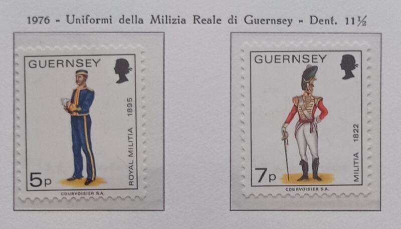 Francobolli Guernsey Anno 1976 Antiche uniformi militari