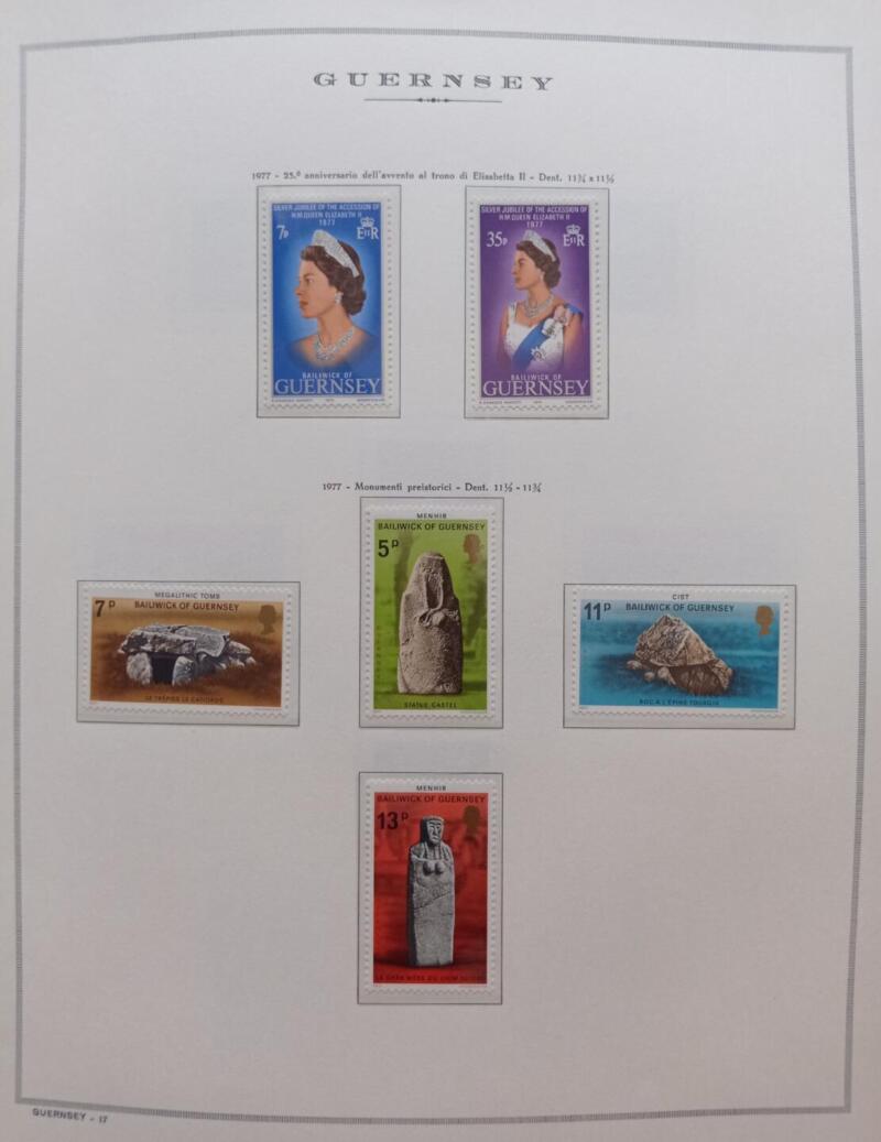 Francobolli Guernsey Anno 1977 Annata completa montata su Fogli Marini King usati  (i fogli sono in omaggio)