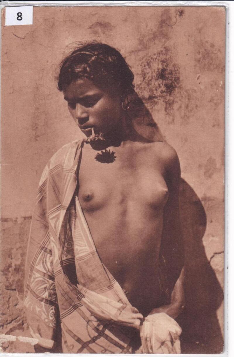 Cartolina d’epoca nudo di donna Libia Italiana