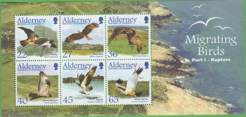 Foglietto Alderney Anno 2002 Uccelli migratori Prima serie Rapaci