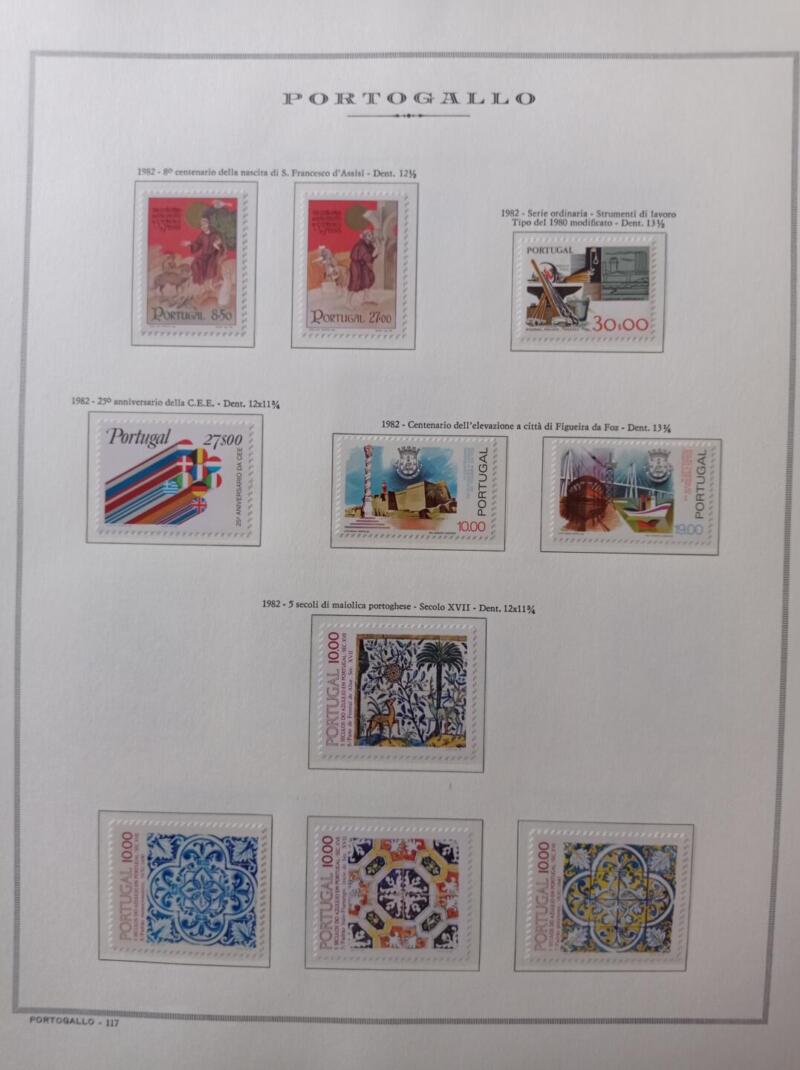 Francobolli Portogallo Anno 1982 Annata completa montata su Fogli Marini King usati (i fogli sono in omaggio)